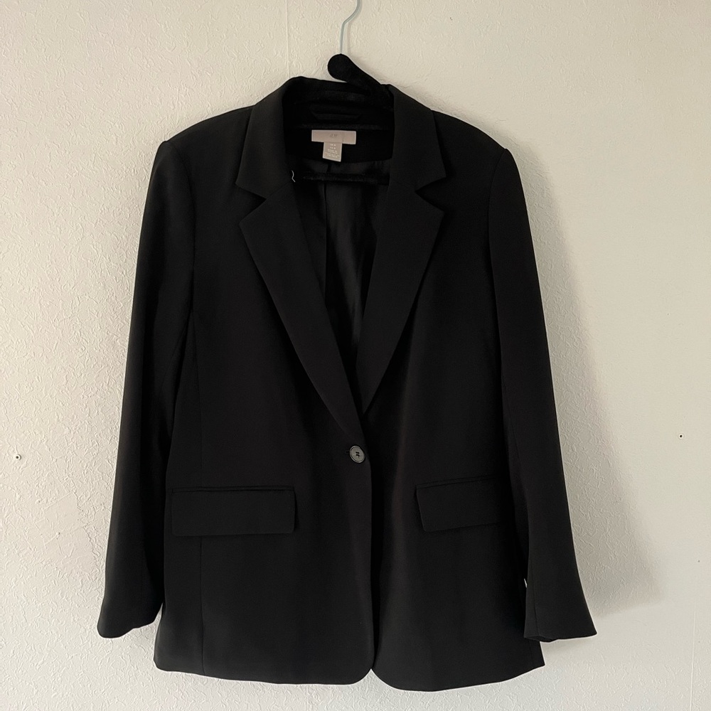 H&M Black Blazer